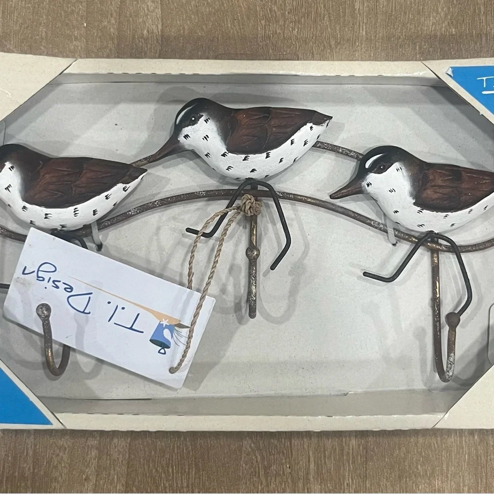 Brown and White Bird Wall Hooks